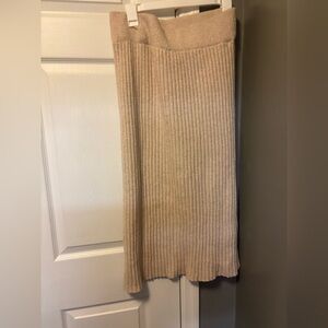 Time and Tru Beige Ribbed Pencil Skirt